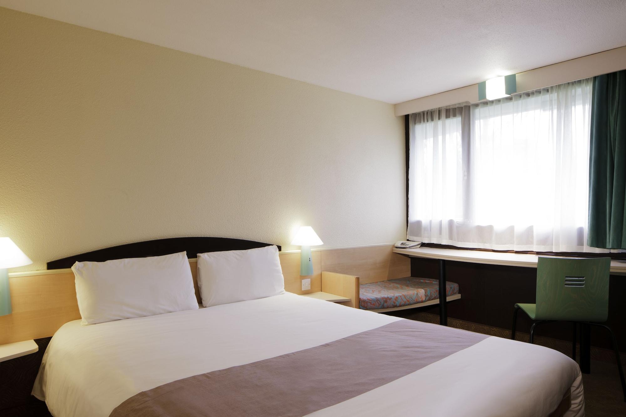 Ibis Lisboa Alfragide 2* Amadora